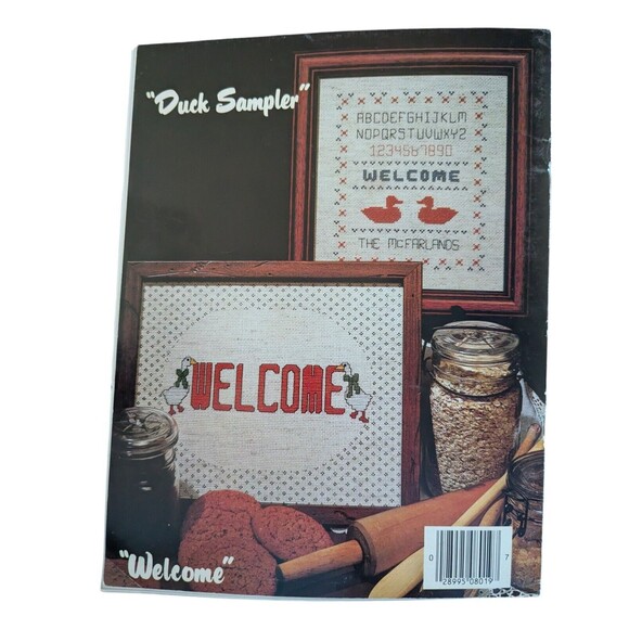Country Quackers To Cross-Stitch Geese Duck 13 Pattern Craft Book 8019 Gaggle - Picture 2 of 3